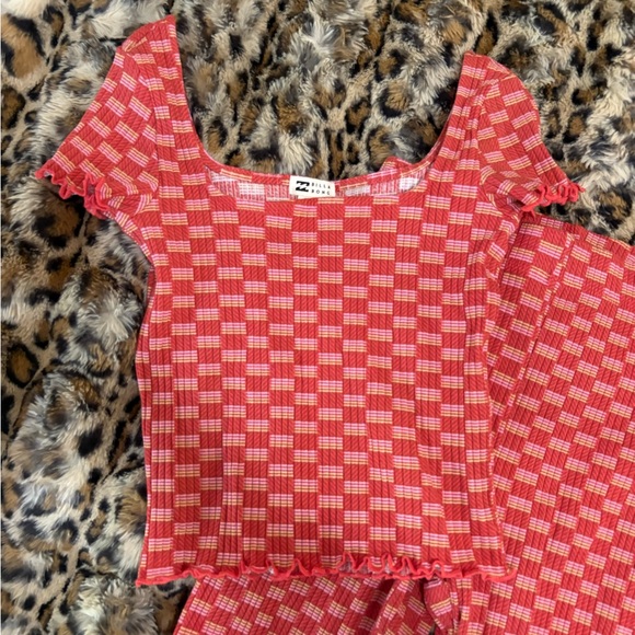 BILLABONG Red Checkered Matching Set! - Picture 3 of 6